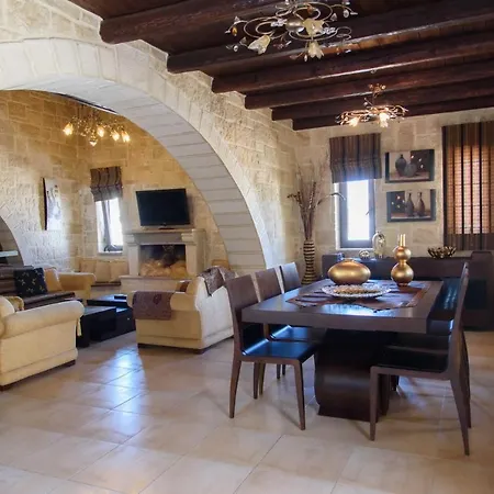Traditional Stonehouse Vicky Villa Hersonissos (Crete)