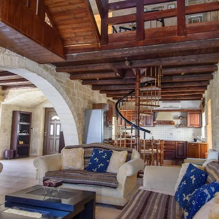 Traditional Stonehouse Vicky Hersonissos (Crete)