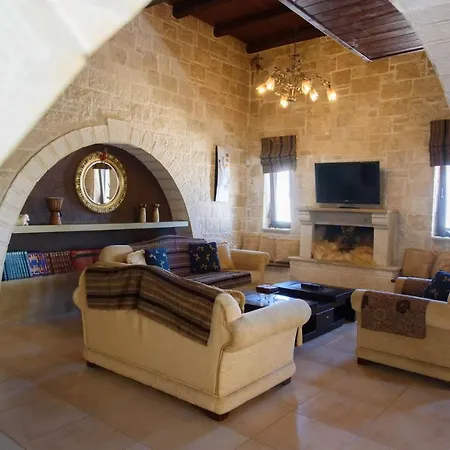 Traditional Stonehouse Vicky Villa Hersonissos (Crete)