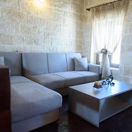 Traditional Stonehouse Vicky Villa Hersonissos (Crete)