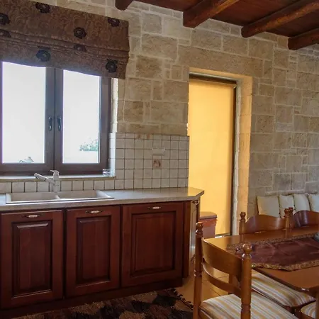 Traditional Stonehouse Vicky Hersónissos